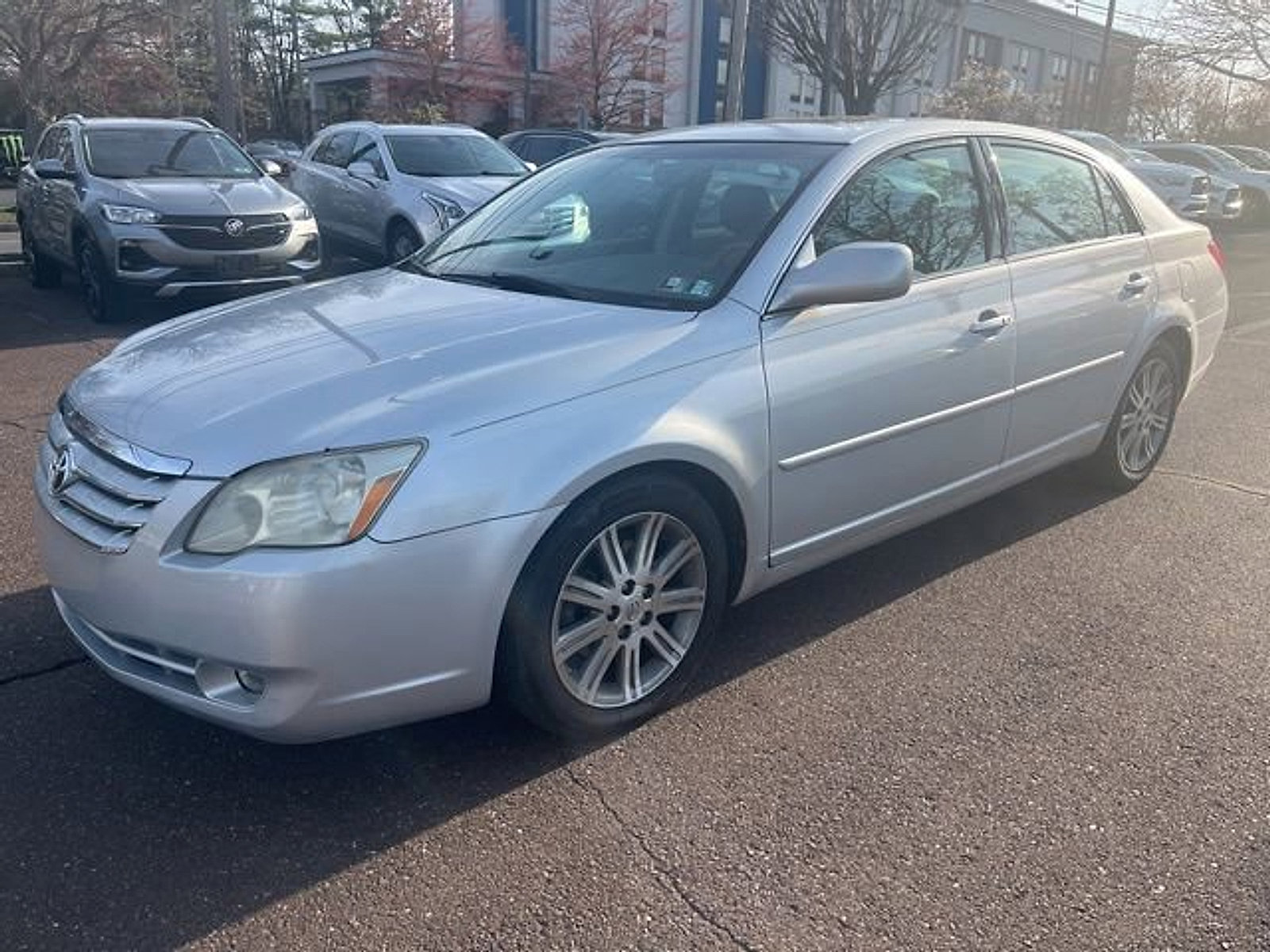 Used 2007 Toyota Avalon XL image 7