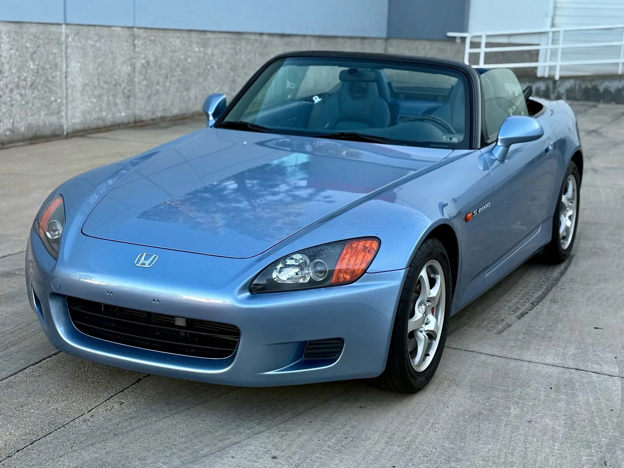 Used 2003 Honda S2000 image 12