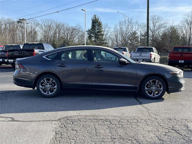 Used 2024 Honda Accord EX image 6
