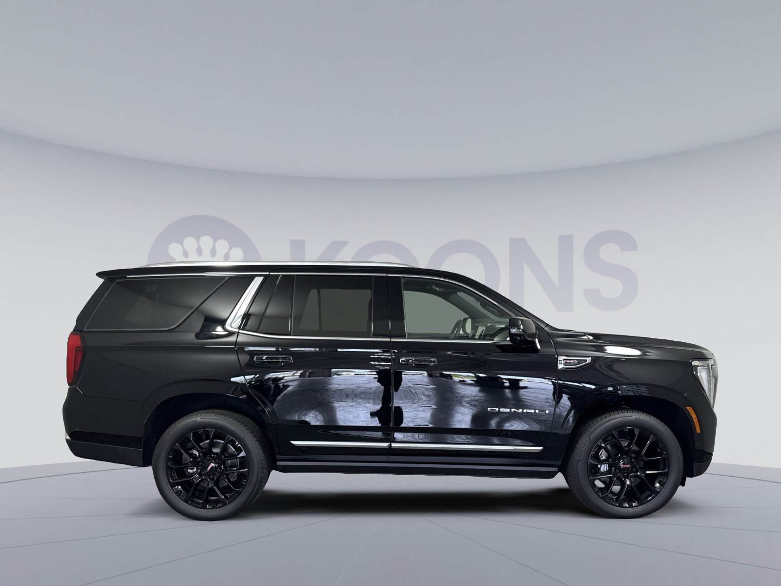 New 2026 GMC Yukon Denali w/ Sun & Power Step Package AWD/4WD image 8