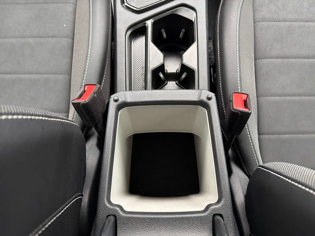 Used 2023 Volkswagen Taos SE w/ Black Wheel Package image 24