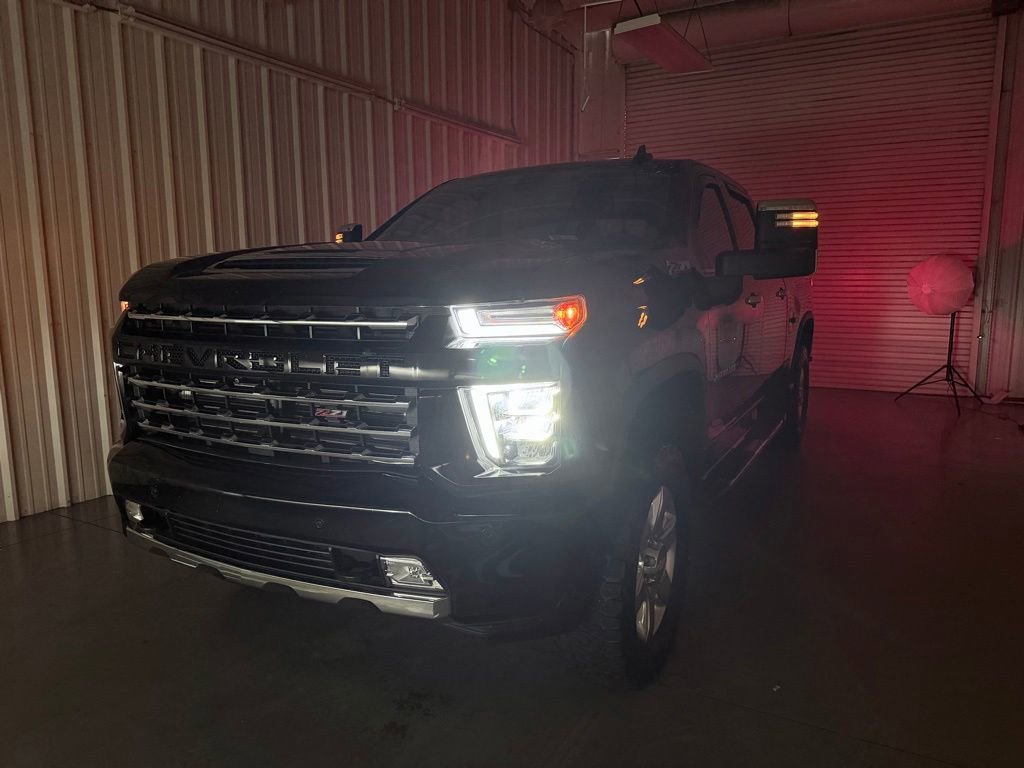 Used 2022 Chevrolet Silverado 2500 LTZ w/ Z71 Chrome Sport Edition AWD/4WD image 7
