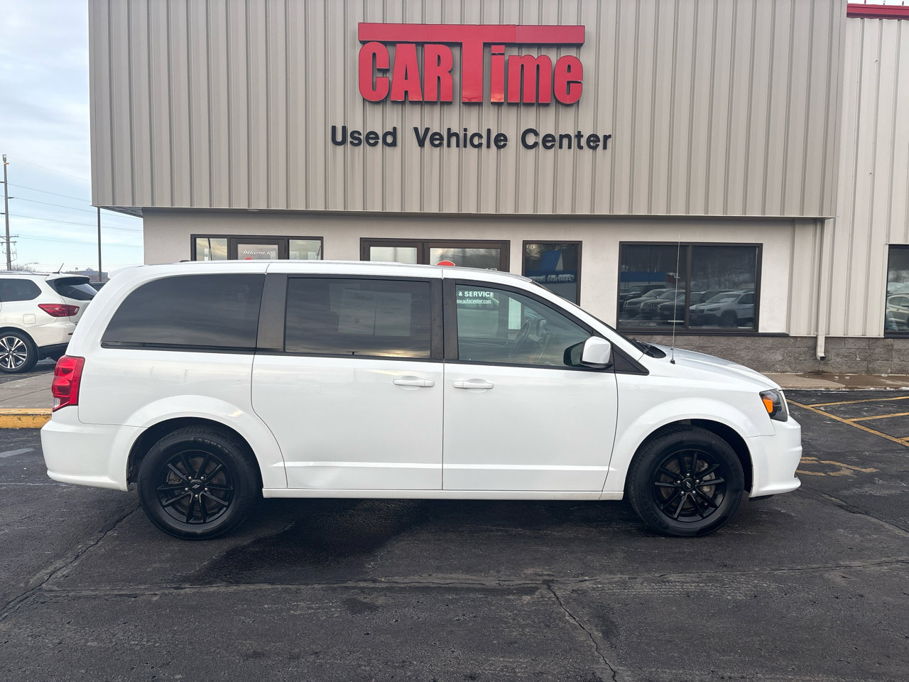 Used 2019 Dodge Grand Caravan SXT w/ Blacktop Package