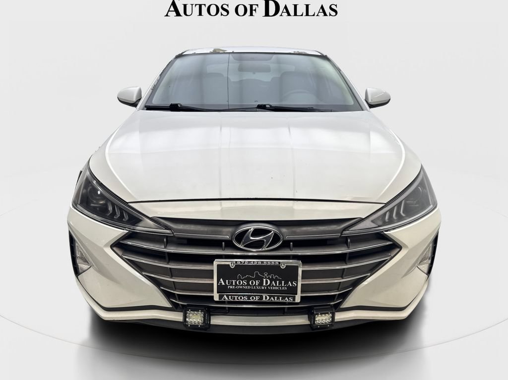 Used 2019 Hyundai Elantra SE FWD image 3