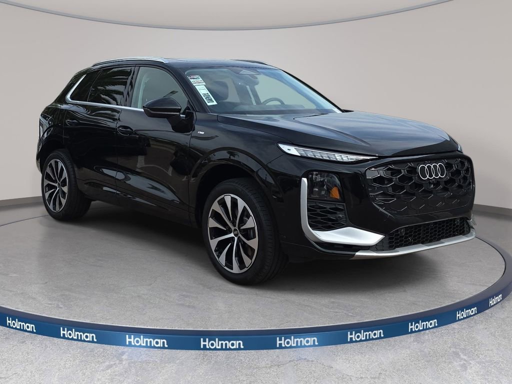 New 2026 Audi Q3 quattro 2.0T AWD/4WD image 3