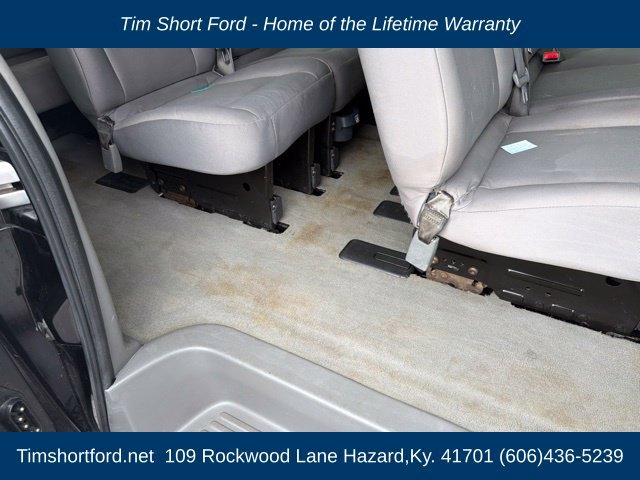 Used 2016 Nissan NV 3500 SV RWD image 20