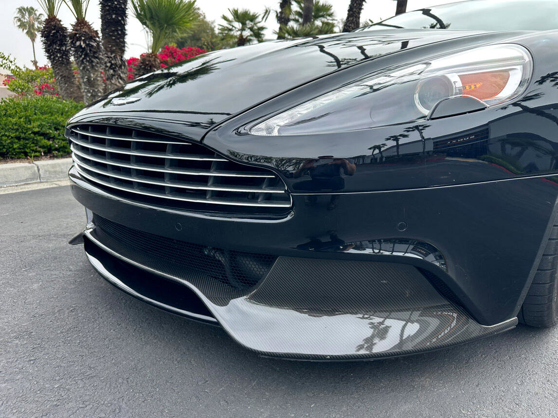 Used 2016 Aston Martin Vanquish Coupe image 10