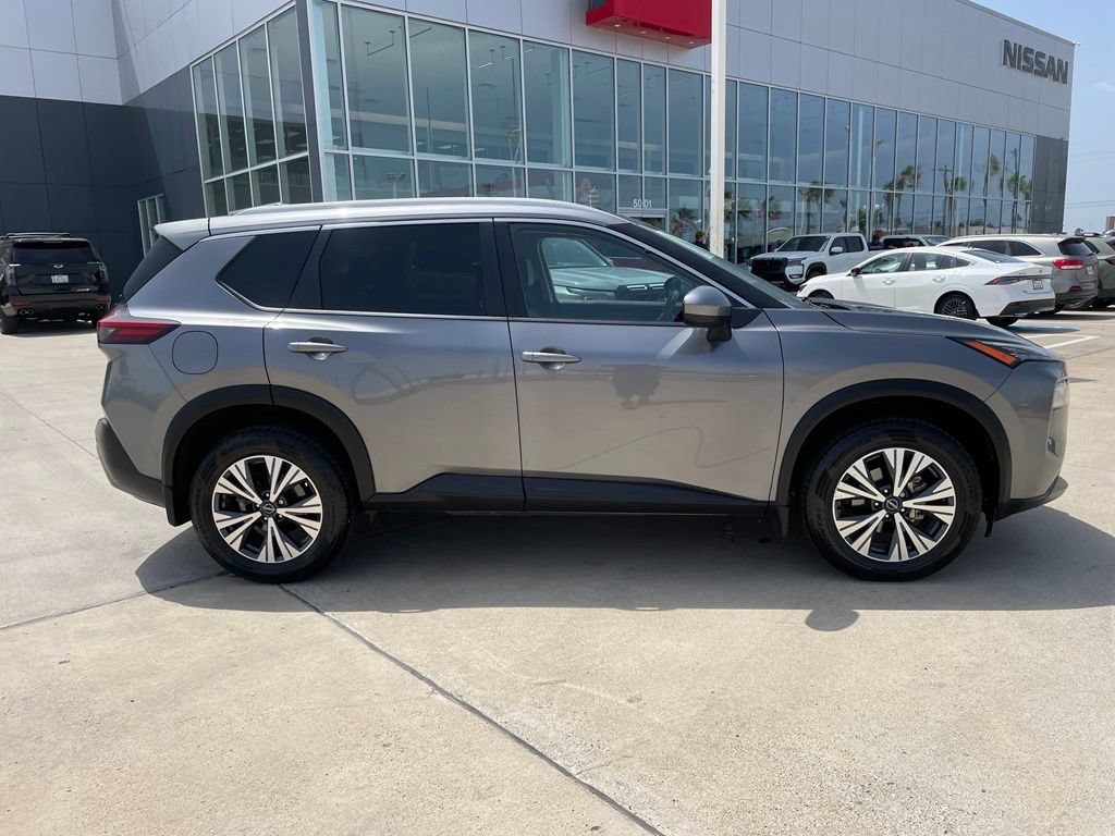 Certified 2023 Nissan Rogue SV w/ SV Premium B Package FWD image 4