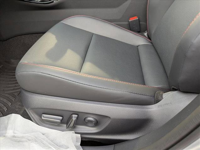New 2026 Toyota Prius Plug-In Hybrid FWD image 4