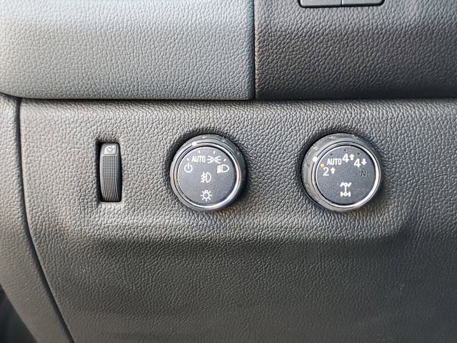 Used 2022 Chevrolet Colorado Z71 w/ Z71 Midnight Edition image 15