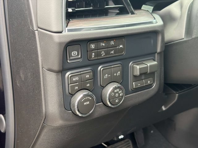 New 2026 Chevrolet Tahoe LT w/ Comfort Package AWD/4WD image 27