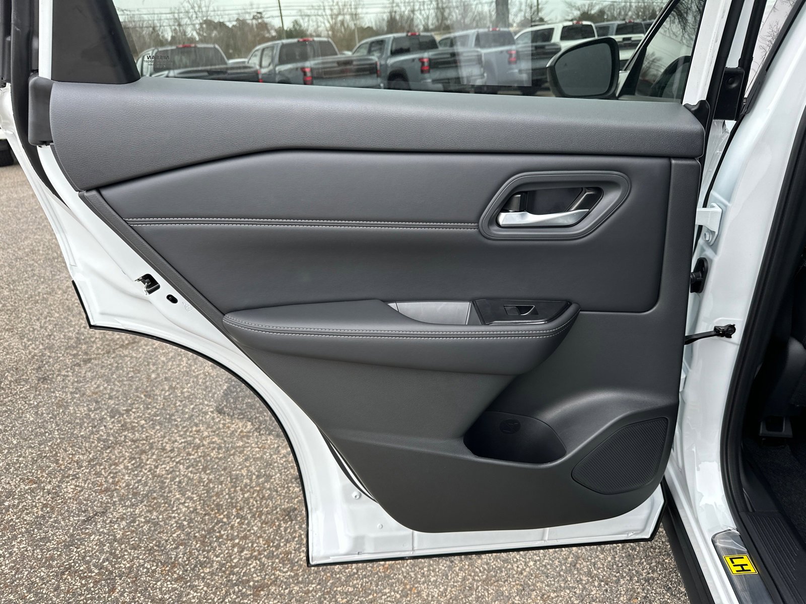 New 2026 Nissan Rogue Dark Armor image 22