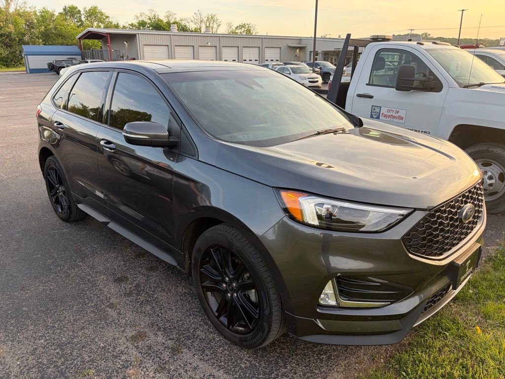 Used 2020 Ford Edge ST-Line FWD image 2