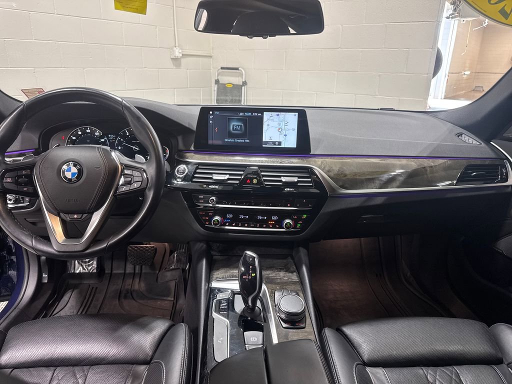 Used 2018 BMW 540i xDrive image 14