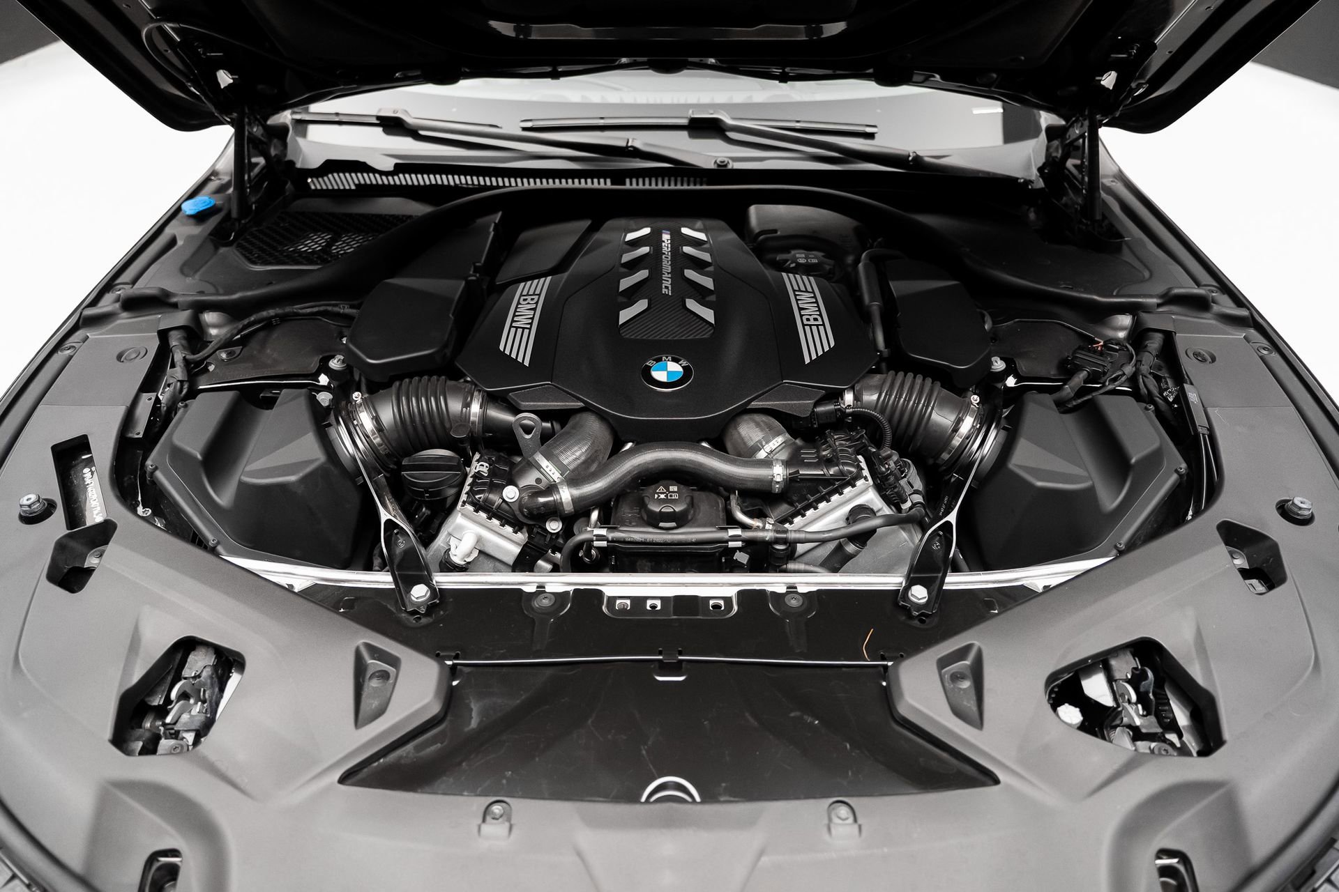 Used 2023 BMW M850i xDrive Convertible w/ M Sport Professional Package image 77