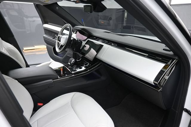 Used 2023 Land Rover Range Rover Sport SE Dynamic AWD/4WD image 52