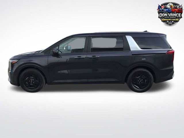 Used 2025 Kia Carnival image 2