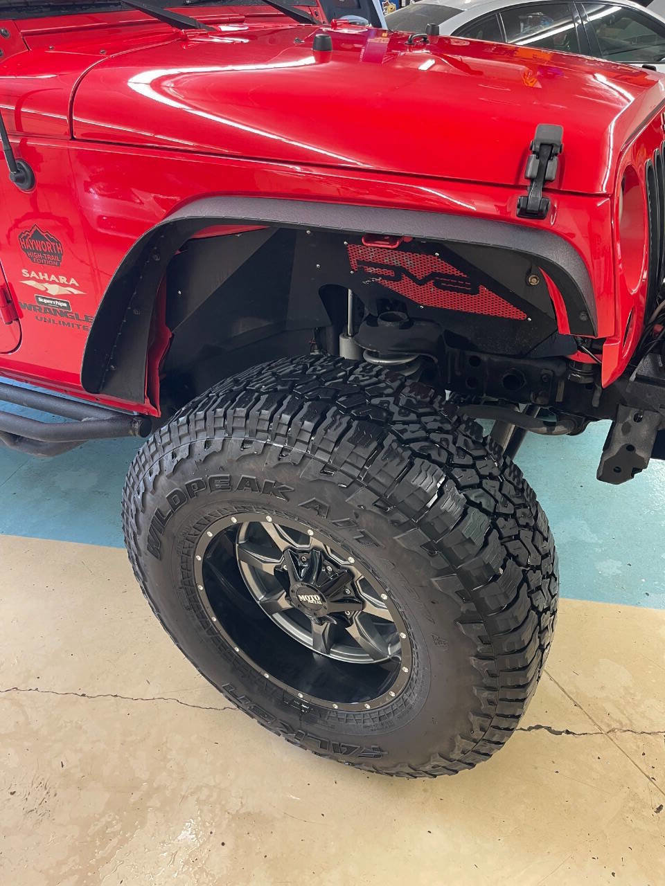 Used 2015 Jeep Wrangler Unlimited Sahara AWD/4WD image 16