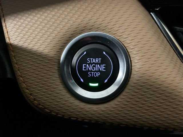 Used 2025 Chevrolet Equinox ACTIV w/ Safety and Technology Package image 15