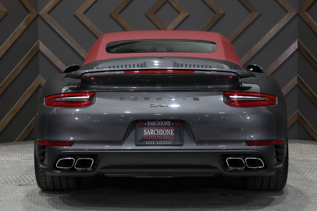 Used 2019 Porsche 911 Turbo image 17