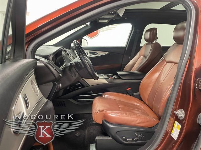 Used 2016 Lincoln MKX Reserve w/ Luxury Package AWD/4WD image 26