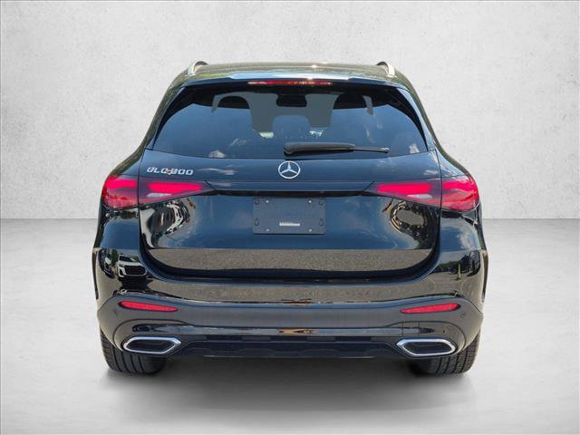 Used 2024 Mercedes-Benz GLC 300 image 7
