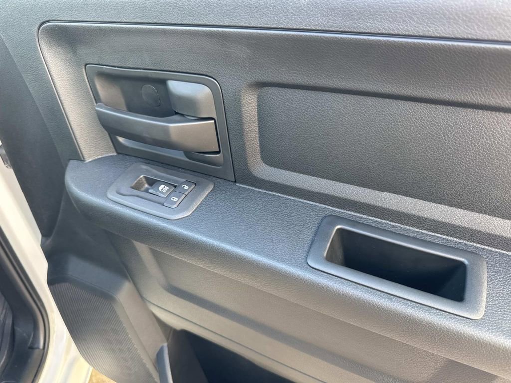 Used 2026 RAM 2500 Tradesman w/ Chrome Appearance Group image 25