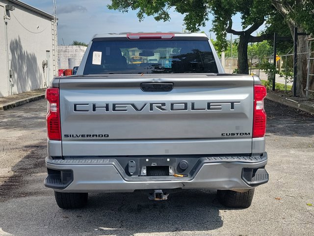 Used 2024 Chevrolet Silverado 1500 Custom w/ LPO, Dark Essentials Package AWD/4WD image 4