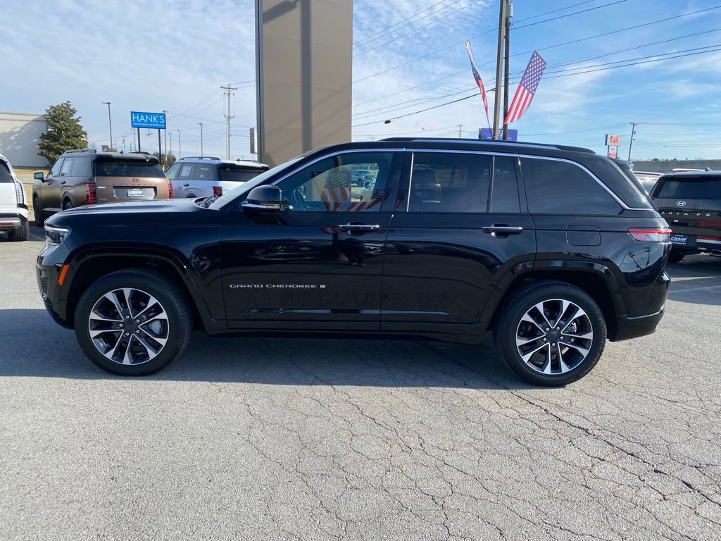 Used 2022 Jeep Grand Cherokee Overland image 4