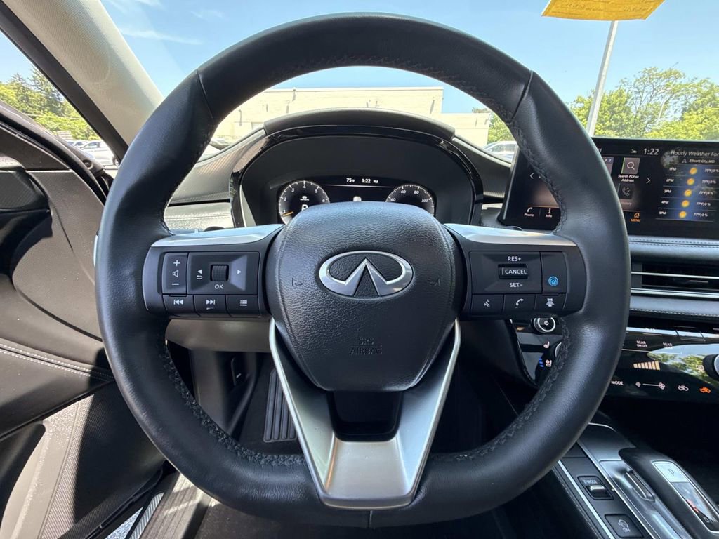 Used 2023 INFINITI QX60 Luxe w/ Cargo Package AWD/4WD image 11