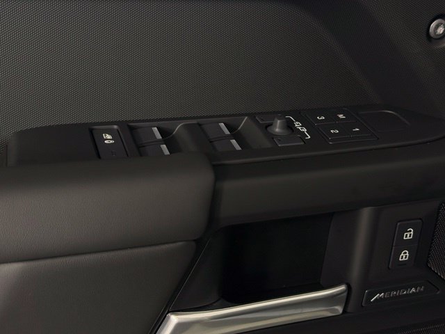New 2026 Land Rover Defender 110 S AWD/4WD image 15