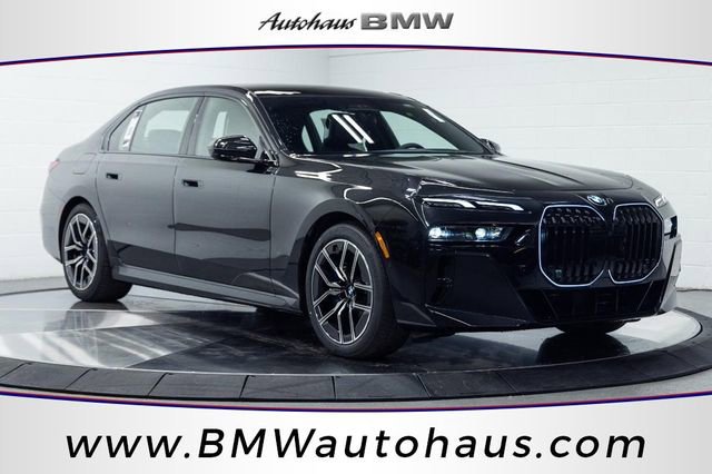New 2026 BMW 740i xDrive image 1