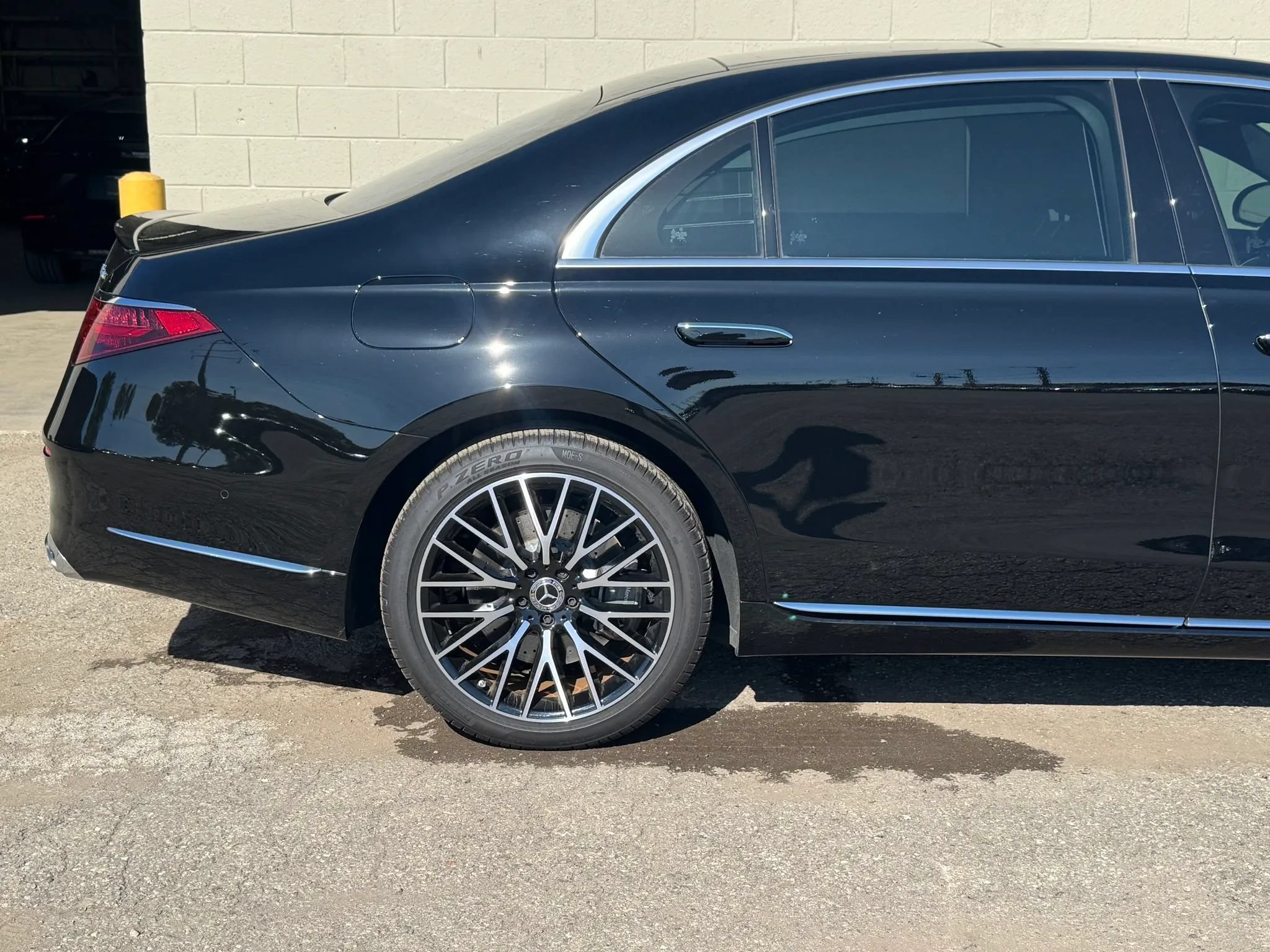 Used 2025 Mercedes-Benz S 580 4MATIC Sedan image 10
