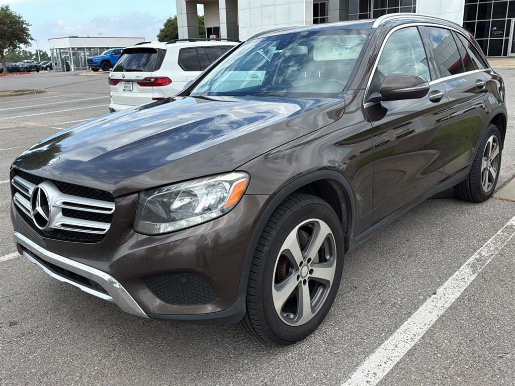 Used 2017 Mercedes-Benz GLC 300 4MATIC