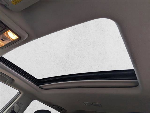 Used 2020 Toyota 4Runner SR5 Premium w/ Moonroof Package AWD/4WD image 16