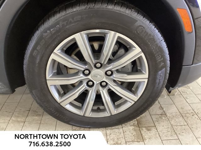 Used 2023 Cadillac XT4 Sport w/ Cold Weather Package AWD/4WD image 19