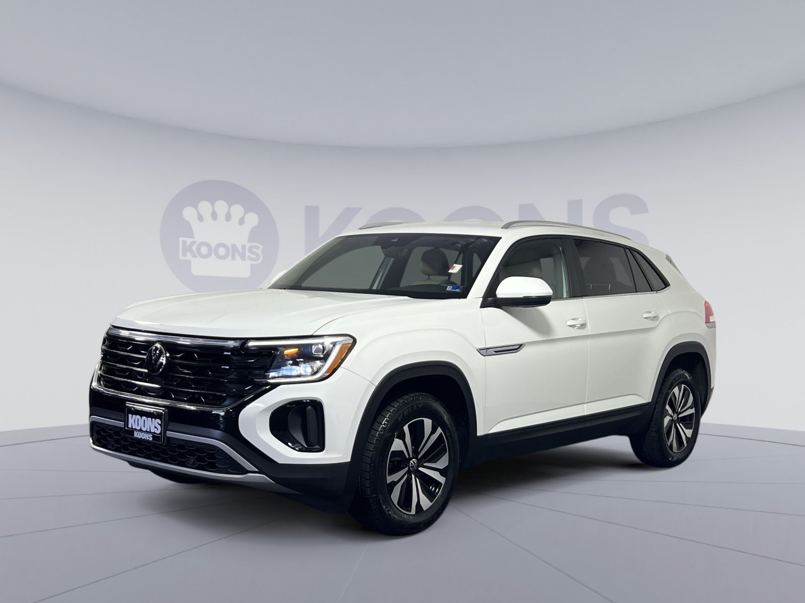 Used 2024 Volkswagen Atlas Cross Sport SE AWD/4WD image 1