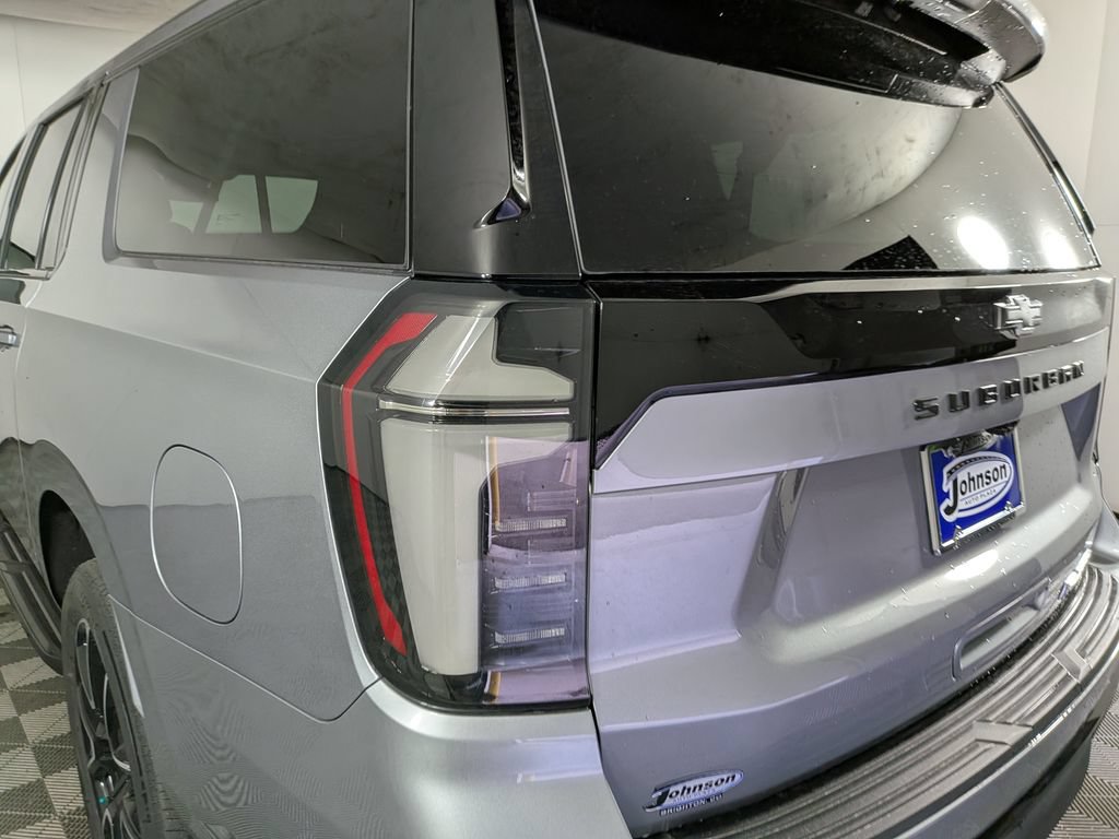 New 2026 Chevrolet Suburban RST w/ RST Capability Package AWD/4WD image 14