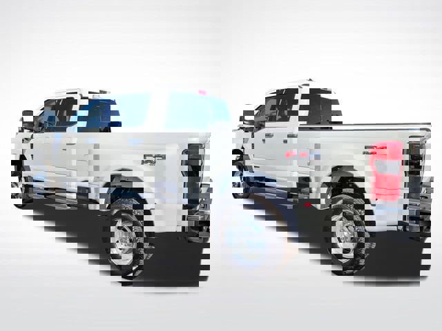 New 2026 Ford F350 Lariat image 3