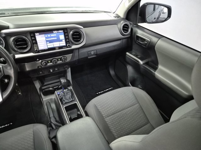 Used 2020 Toyota Tacoma SR5 image 12