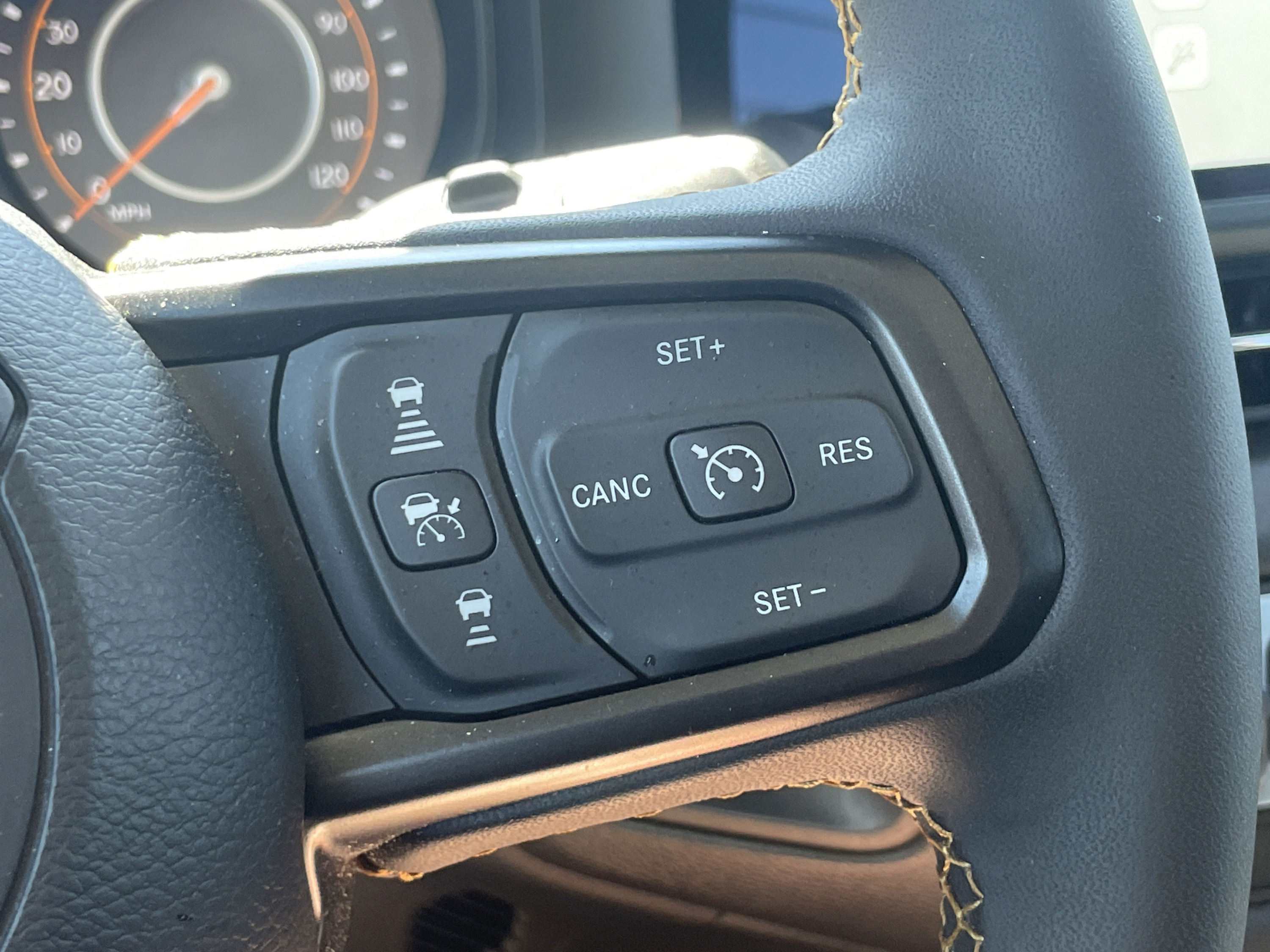 Used 2024 Jeep Wrangler Unlimited Sport AWD/4WD image 19