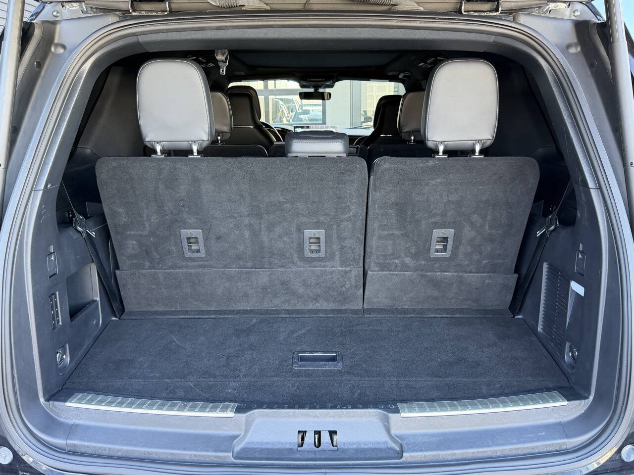 Used 2022 Lincoln Navigator Reserve AWD/4WD image 38