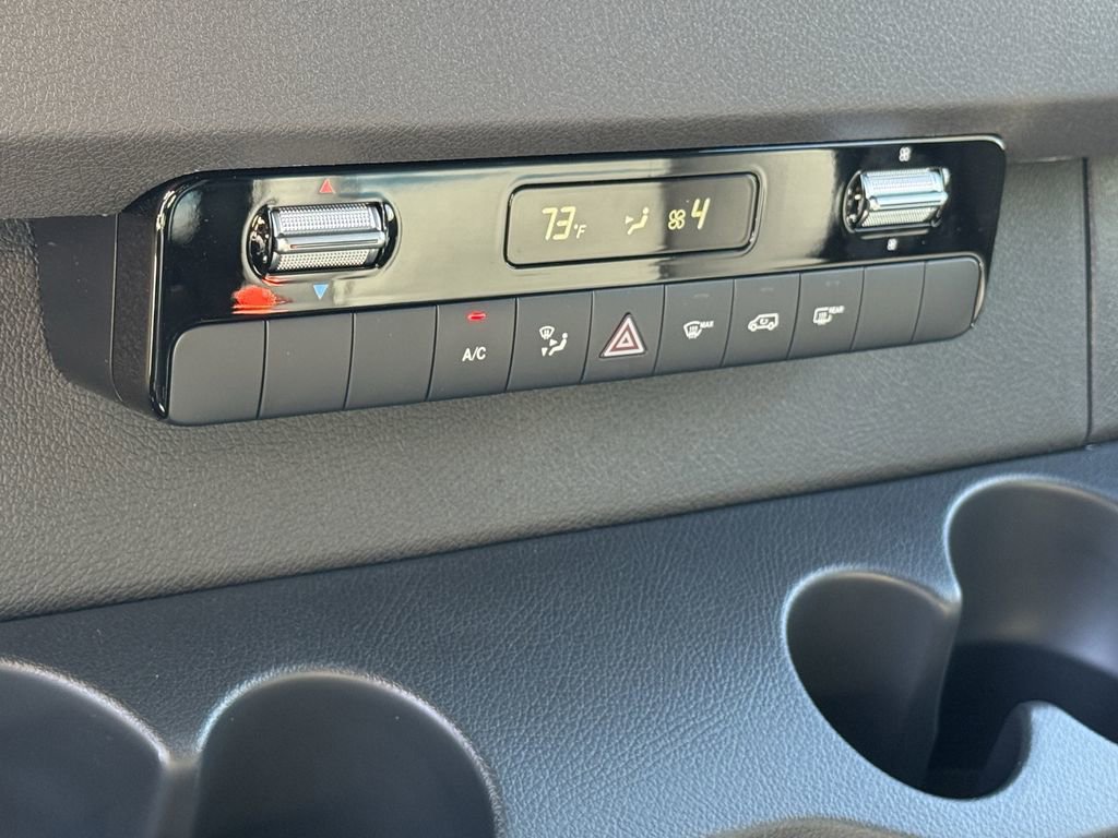 New 2026 Mercedes-Benz Sprinter 2500 image 23
