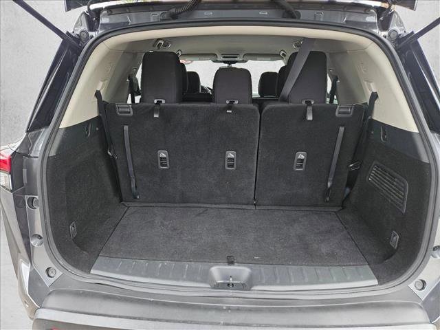 Certified 2024 Nissan Pathfinder SV image 7