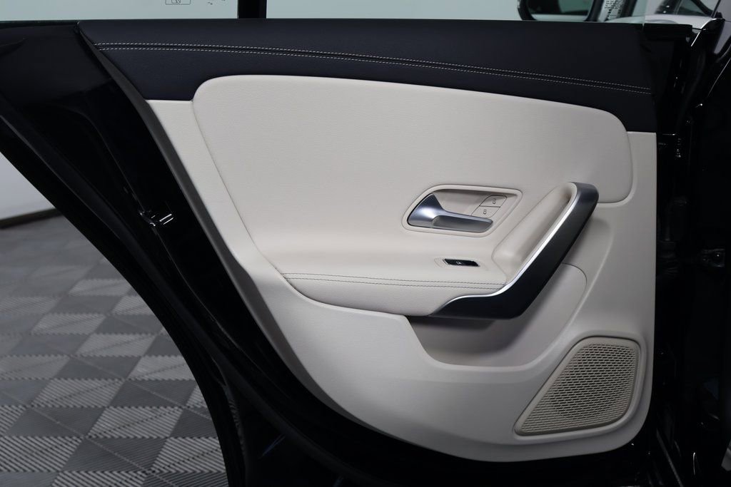 Certified 2025 Mercedes-Benz CLA 250 image 13