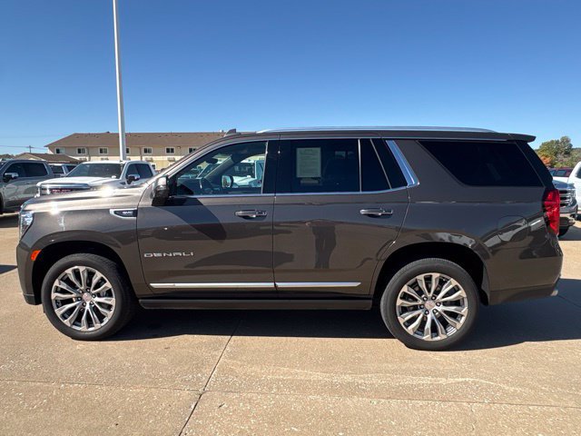 Used 2021 GMC Yukon Denali w/ Denali Premium Package AWD/4WD image 6