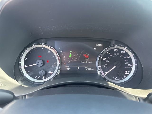 Used 2023 Toyota Highlander XLE FWD image 27