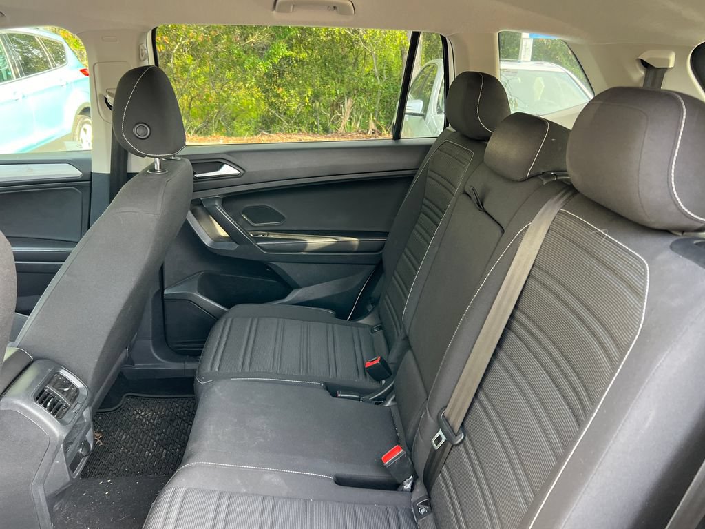 Used 2022 Volkswagen Tiguan S FWD image 8