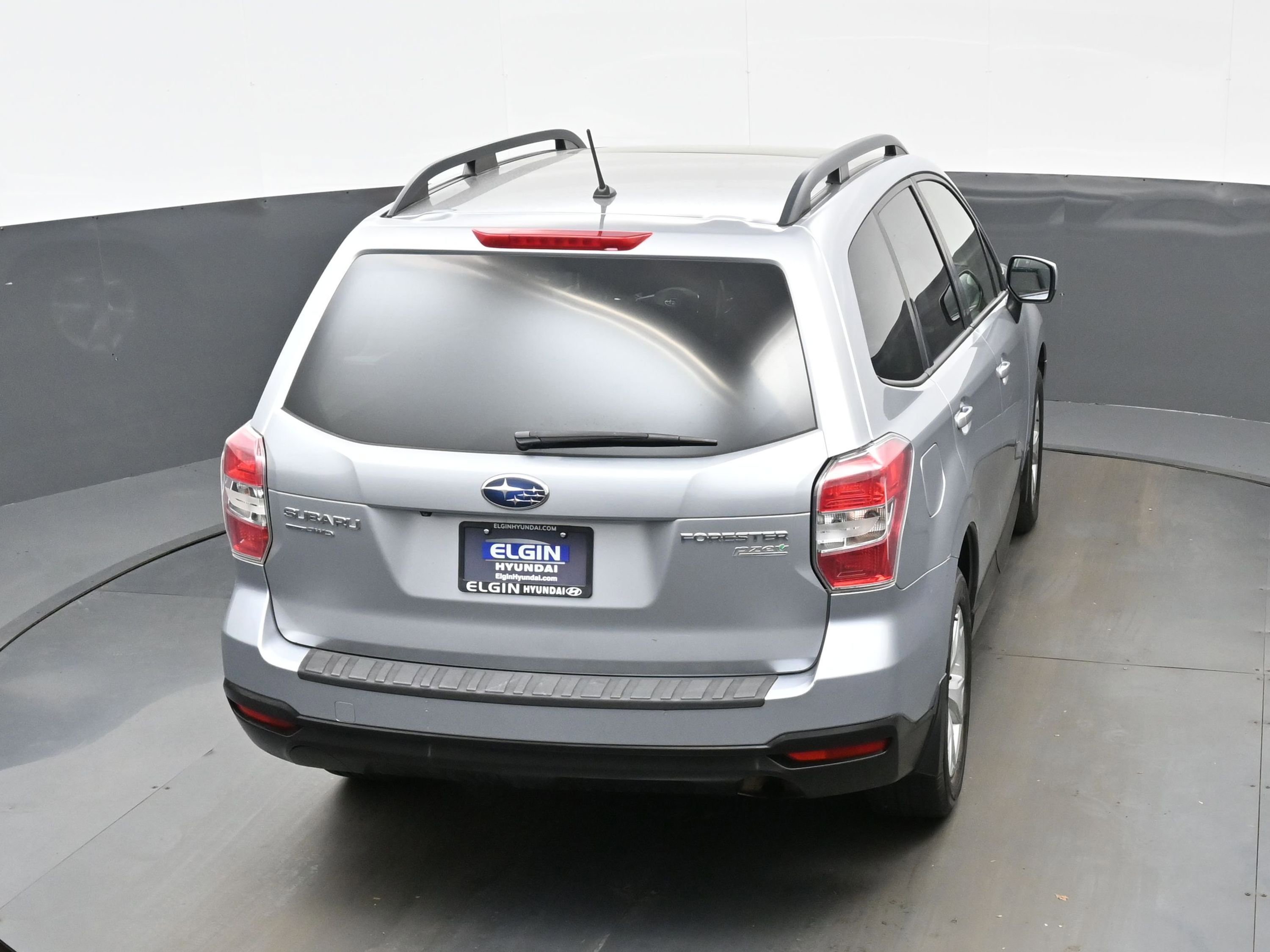 Used 2015 Subaru Forester 2.5i Premium w/ All-Weather Package AWD/4WD image 37