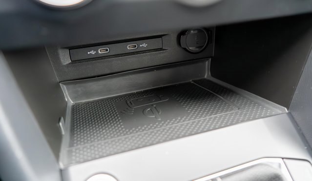 Used 2022 Volkswagen Taos SE image 30